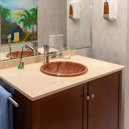 Apartment Apt 40 M2 Air Conditioning Abitacion-salon-cocina-bano Radiant Heating *